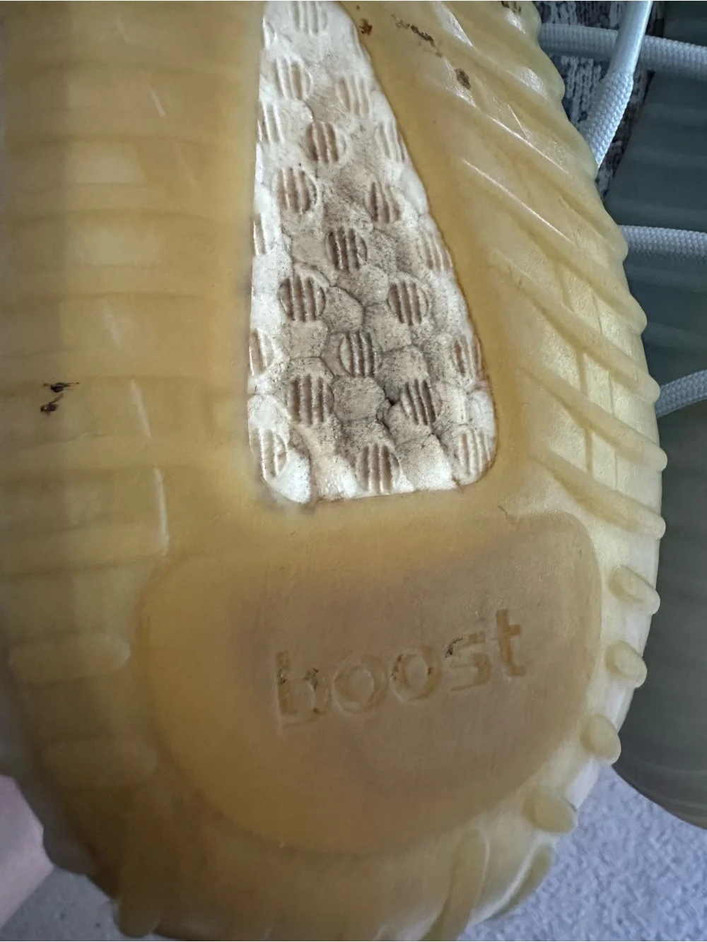 Yeezy Boost 350 V2 Grey zebra Stripe Sneakers Men’s size 6.5 women’s size 8